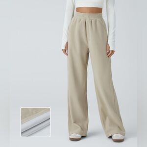 NWT Halara High Waisted Corduroy Pants - Size Small